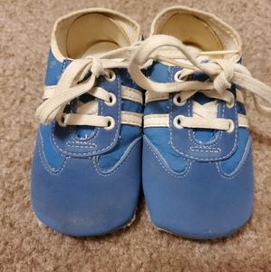 Vintage 1980's Lullaby Crib Shoes